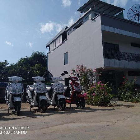 มอร์นิง สตาร์ เกสต์เฮาส์ Nyaung-U ภายนอก รูปภาพ